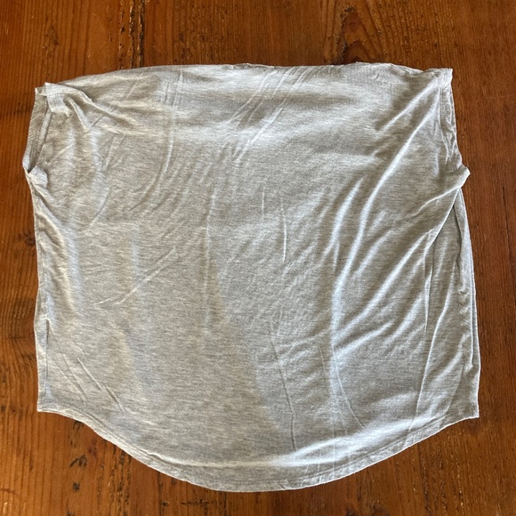 Soft Joie Grey Short Sleeve T-Shirt with Cowl Front Size Medium - Picture 6 of 9